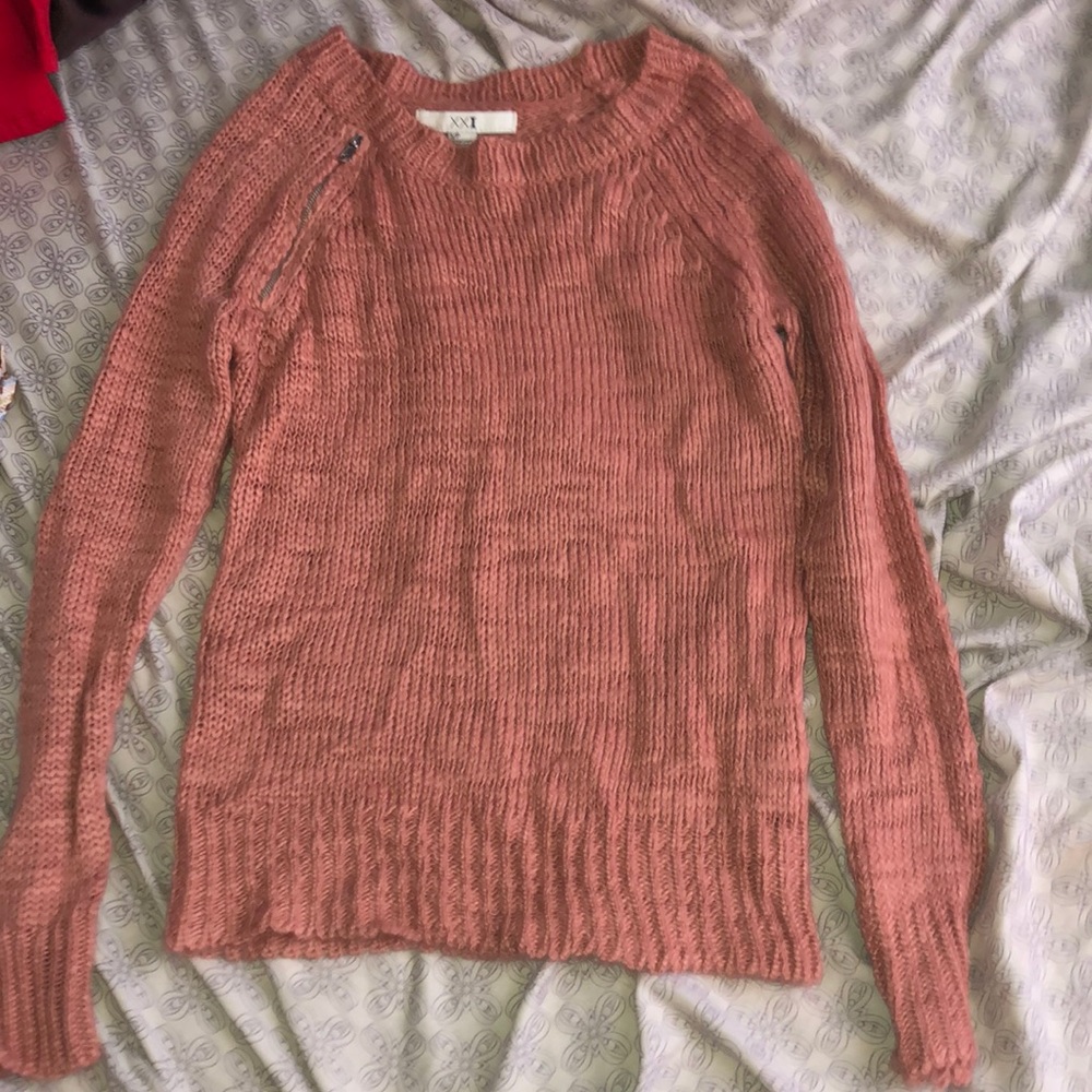 Women’s sweater